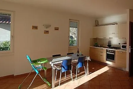 Sleeps 4 Pool Wifi Villa *